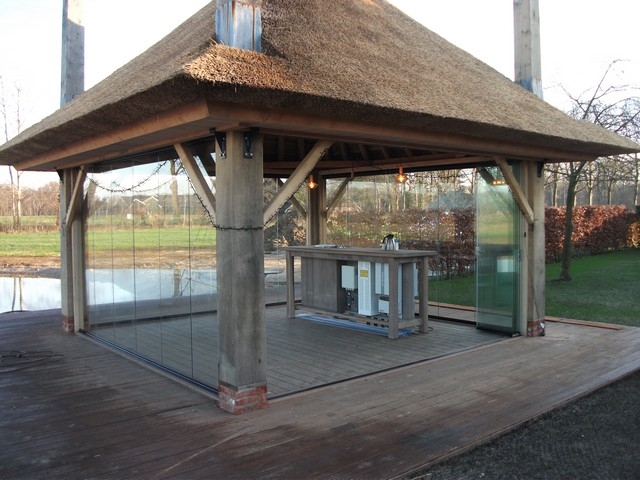 2f4dffd5e9346aa605ba4d287bea787f"