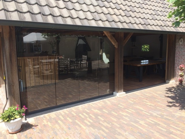 ec6008f6626b4f6ec358b20ea56b159e"