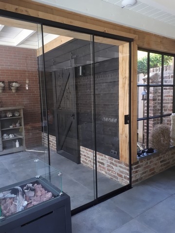 9281152f1eba3f3678d23f1c09d17d2d"