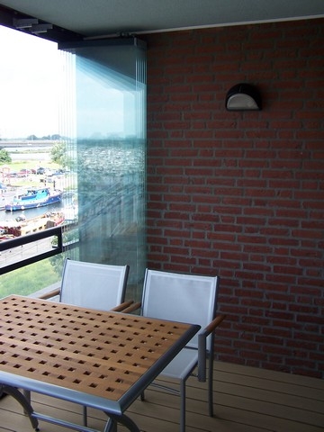 b6902db82d7f3eac59f8e28012cdeec8"