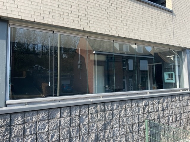 7d5886f80a0d4a04668a1986e4094a47"