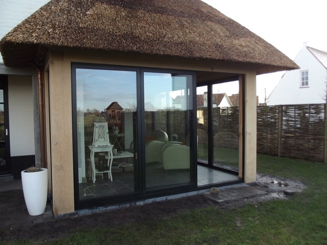 9281e144a4f80d6e5c40e6178649a201"