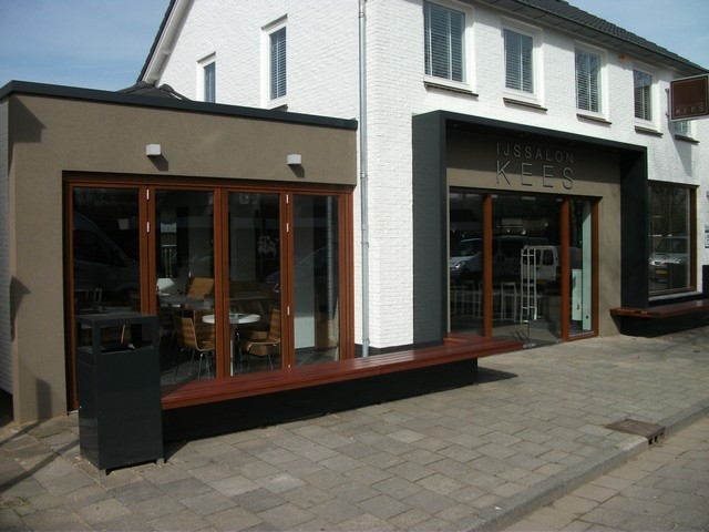 b112609da73cddbbb0c1586e25b5c345"