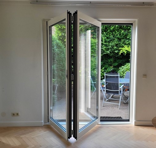 ea47a066ee79de2faa27eb1a54edb8a9"