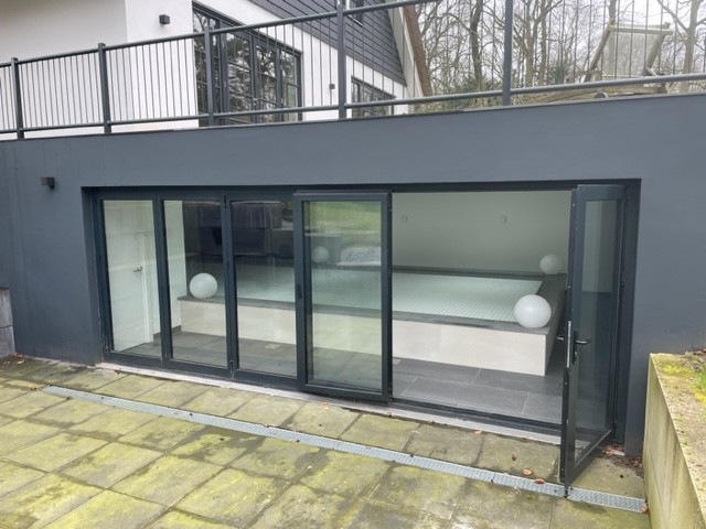 0278b8ac3bc2461f12aa9a7f1cb596f0"