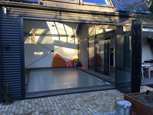 98931c3d3f46a883fde18e162a9758fe"