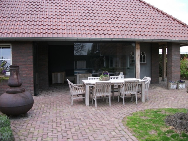 617eb0e7184e121e4f90b2b7e81be136"