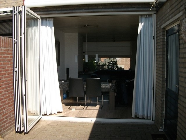 63dfcdc8913296e79cb54cb1d6ddf797"